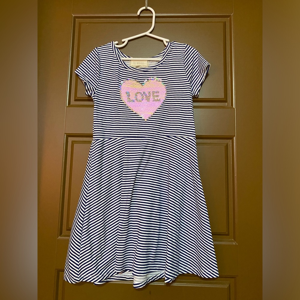 Girls Sequin Dress💙🤍